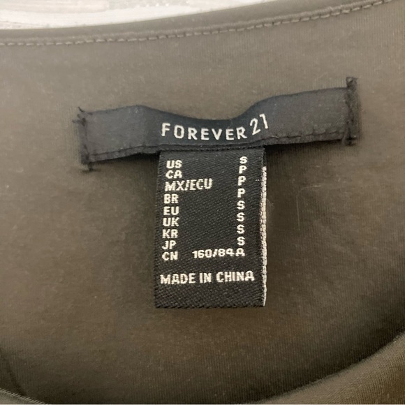 F21 Contour Top - Picture 4 of 6